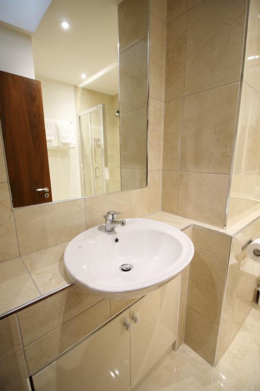 O'Connell Bridge Apartments Дублін Екстер'єр фото